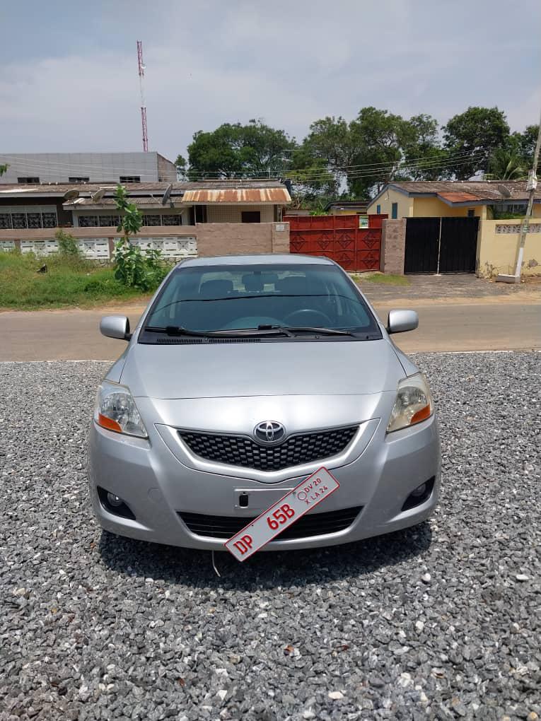Toyota Yaris 2012