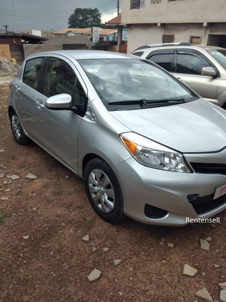 Toyota Yaris 2012