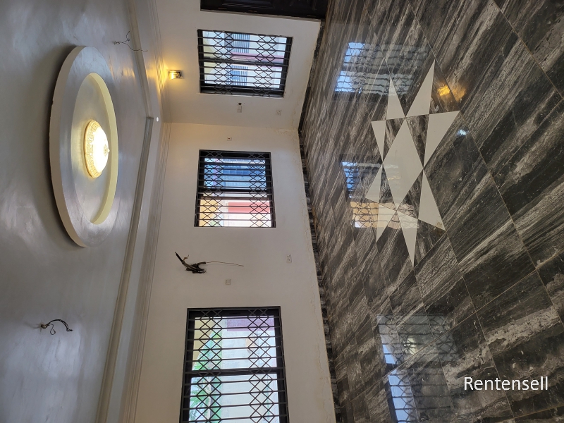 5 bedroom gated house at Oduman Estate