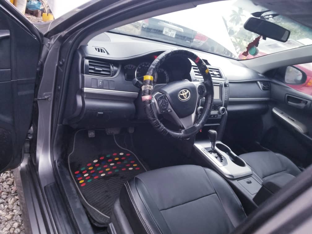 Toyota Camry 2014