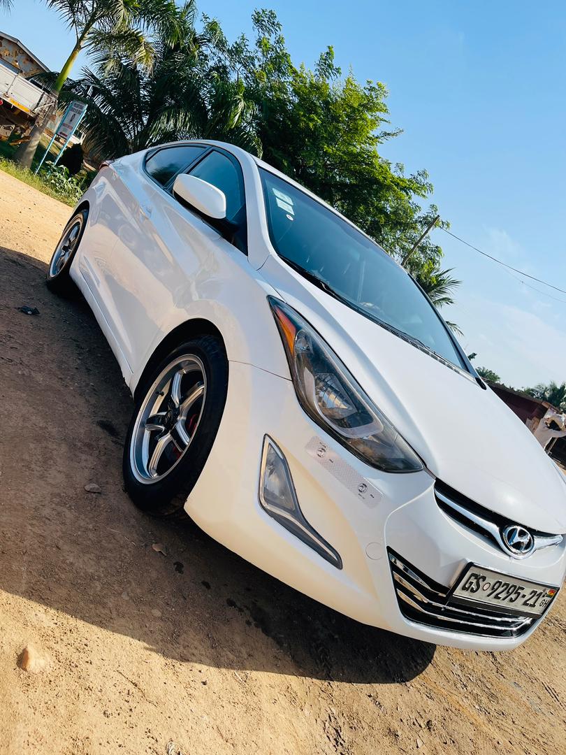 Hyundai Elantra 2014