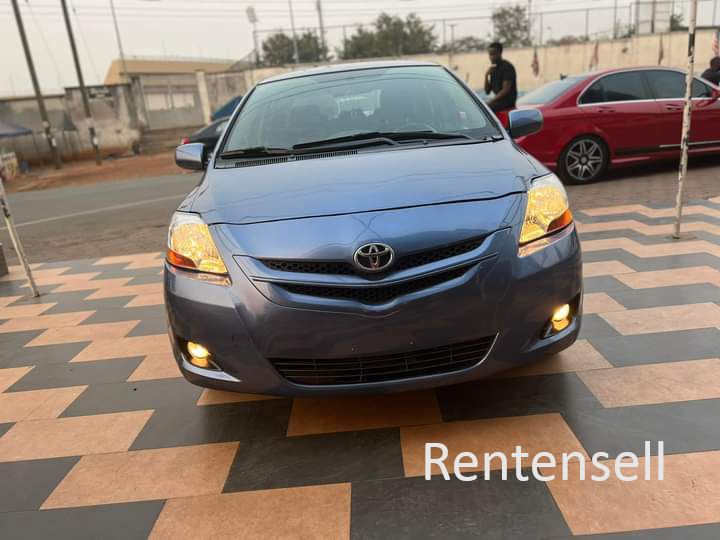 2010 Toyota Yaris 