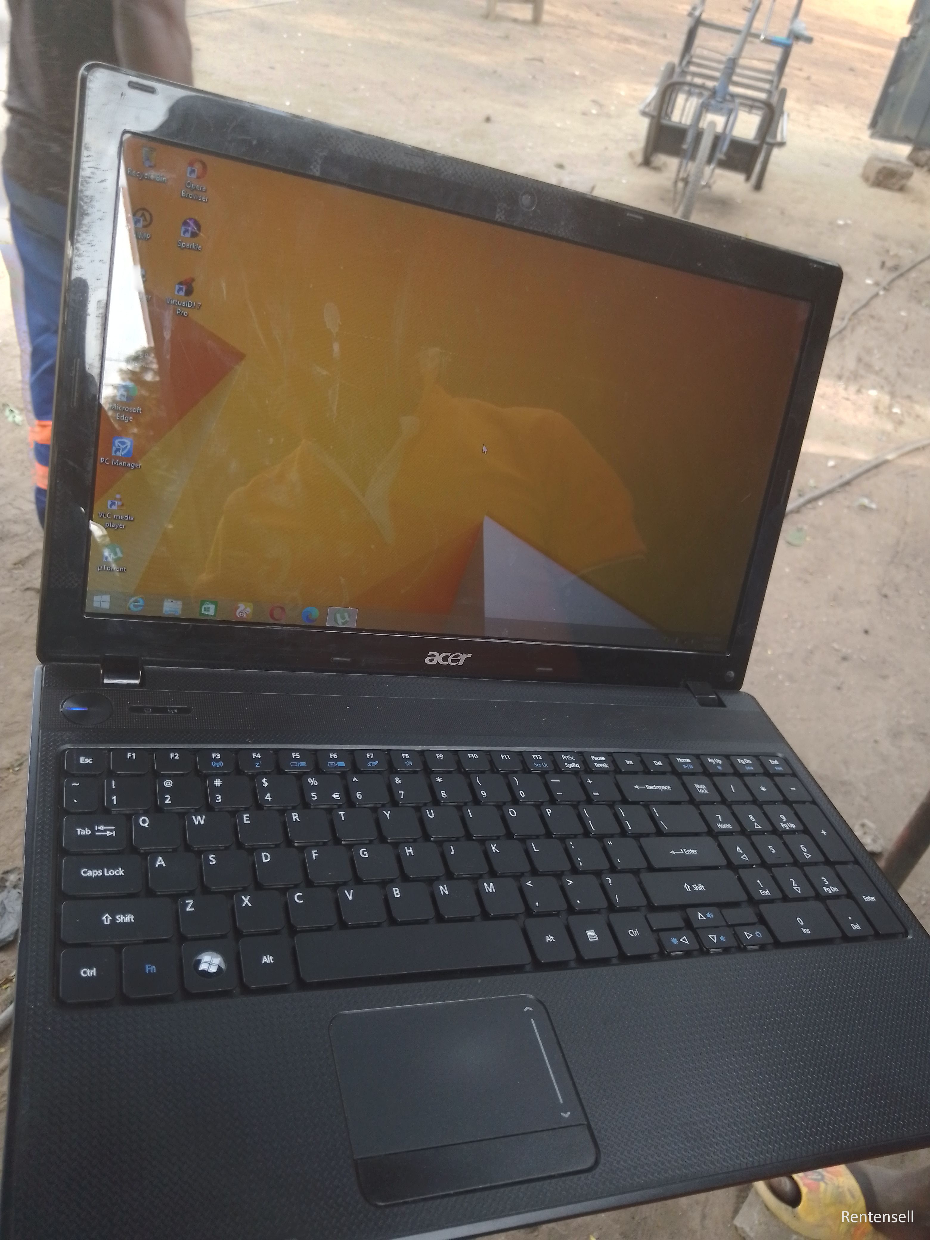 Accer laptop