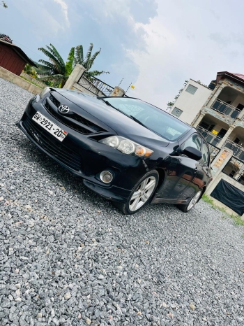 Toyota Corolla S 2013