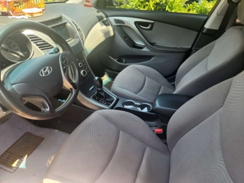 Hyundai Elantra 2015