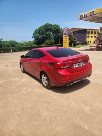 Hyundai Elantra 2015