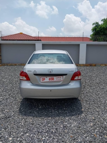Toyota Yaris 2012